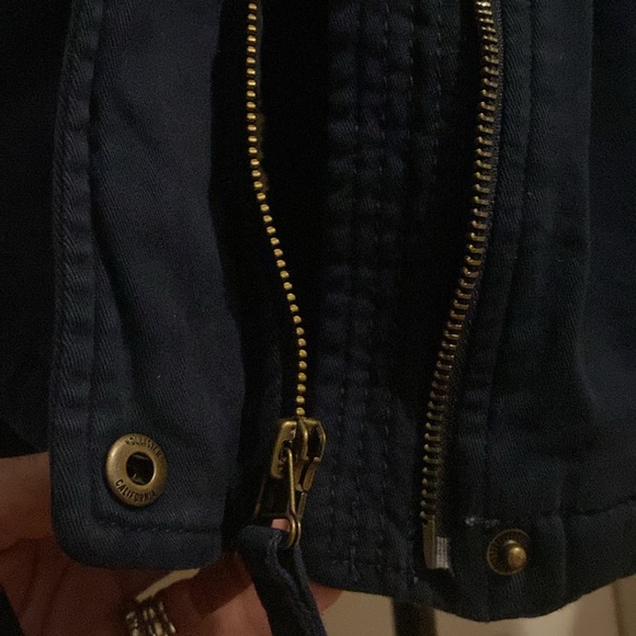 HOLLISTER jacket. NAVY MEDIUM - Picture 5 of 9